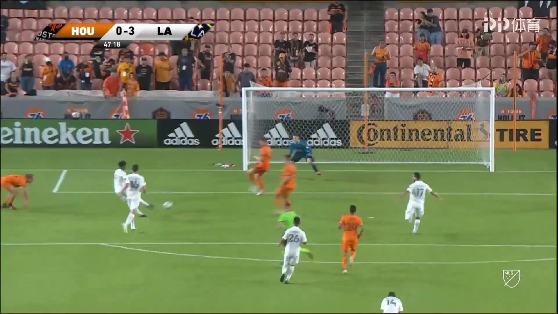 MLS Houston Dynamo Vs Los Angeles Galaxy 48 ทำประตู Kevin Cabral ประตู, ทำคะแนน 0:3