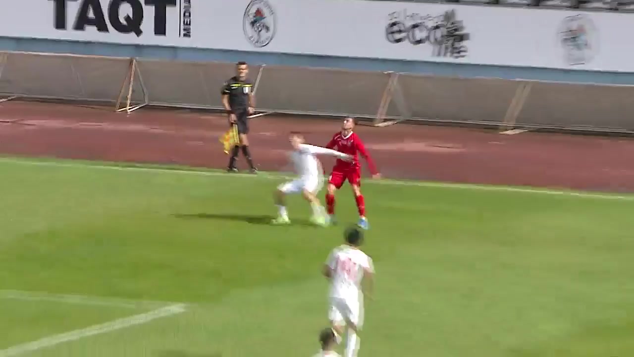 ROM D2 Hermannstadt Vs ACS Viitorul Selimbar Buhacianu Goal in 37 min, Score 2:0