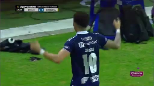 596 Club Sport Emelec Vs Barcelona SC(ECU) 70 skor gol Joao Joshimar Rojas Lopez, skor 2:1