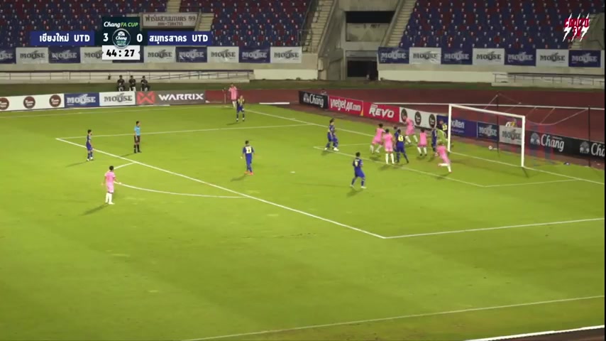 TH FC JL Chiangmai United FC Vs IPE Samut Sakhon 44 phút Vào, ghi bàn 4:0