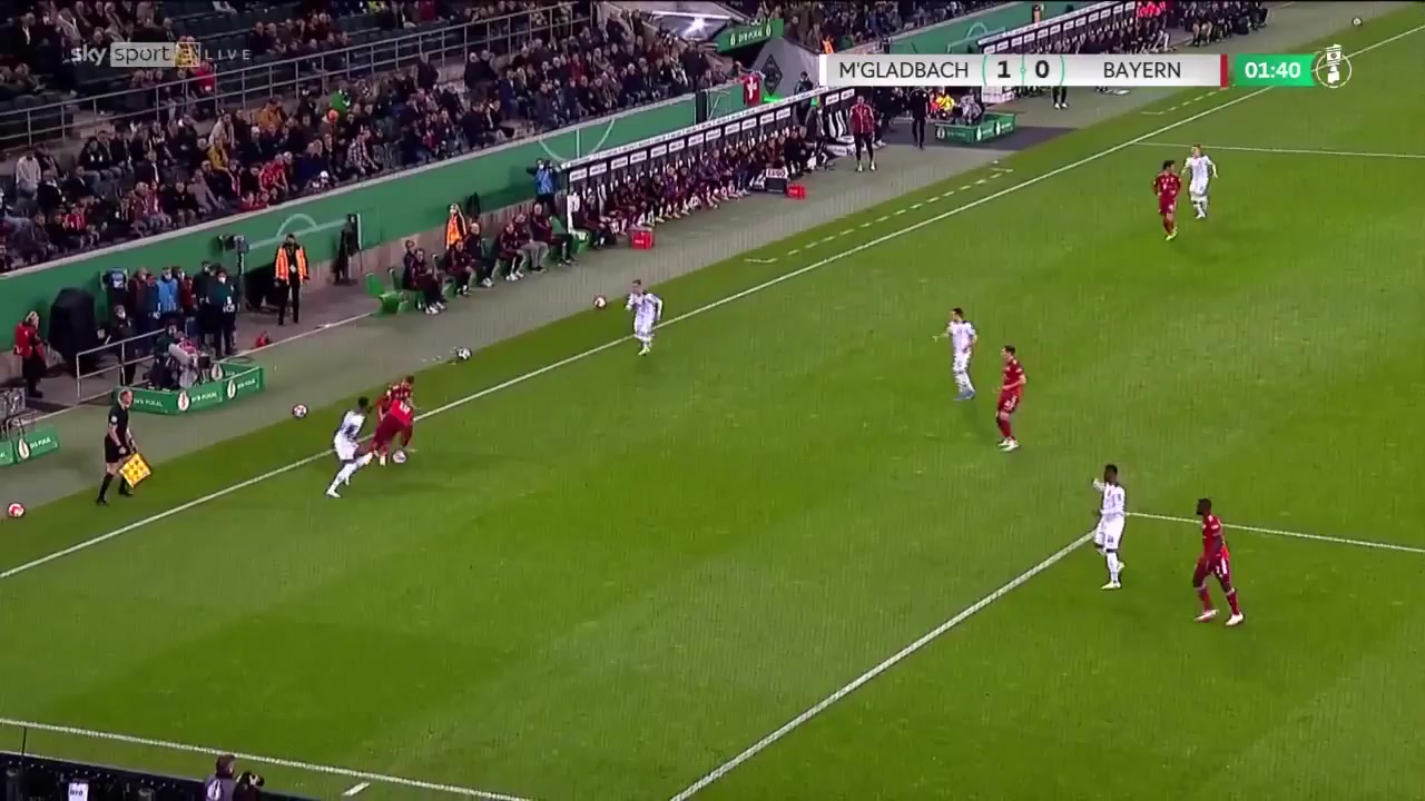 GERC Borussia Monchengladbach Vs Bayern Munchen 1 phút Kouadio KoneVào, ghi bàn 1:0