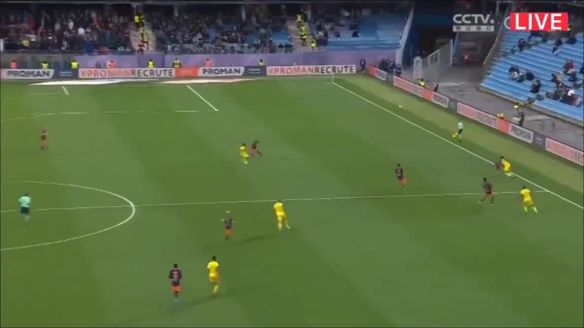 Ligue1 Montpellier Vs Nantes 63 phút Florent MolletVào, ghi bàn 1:0