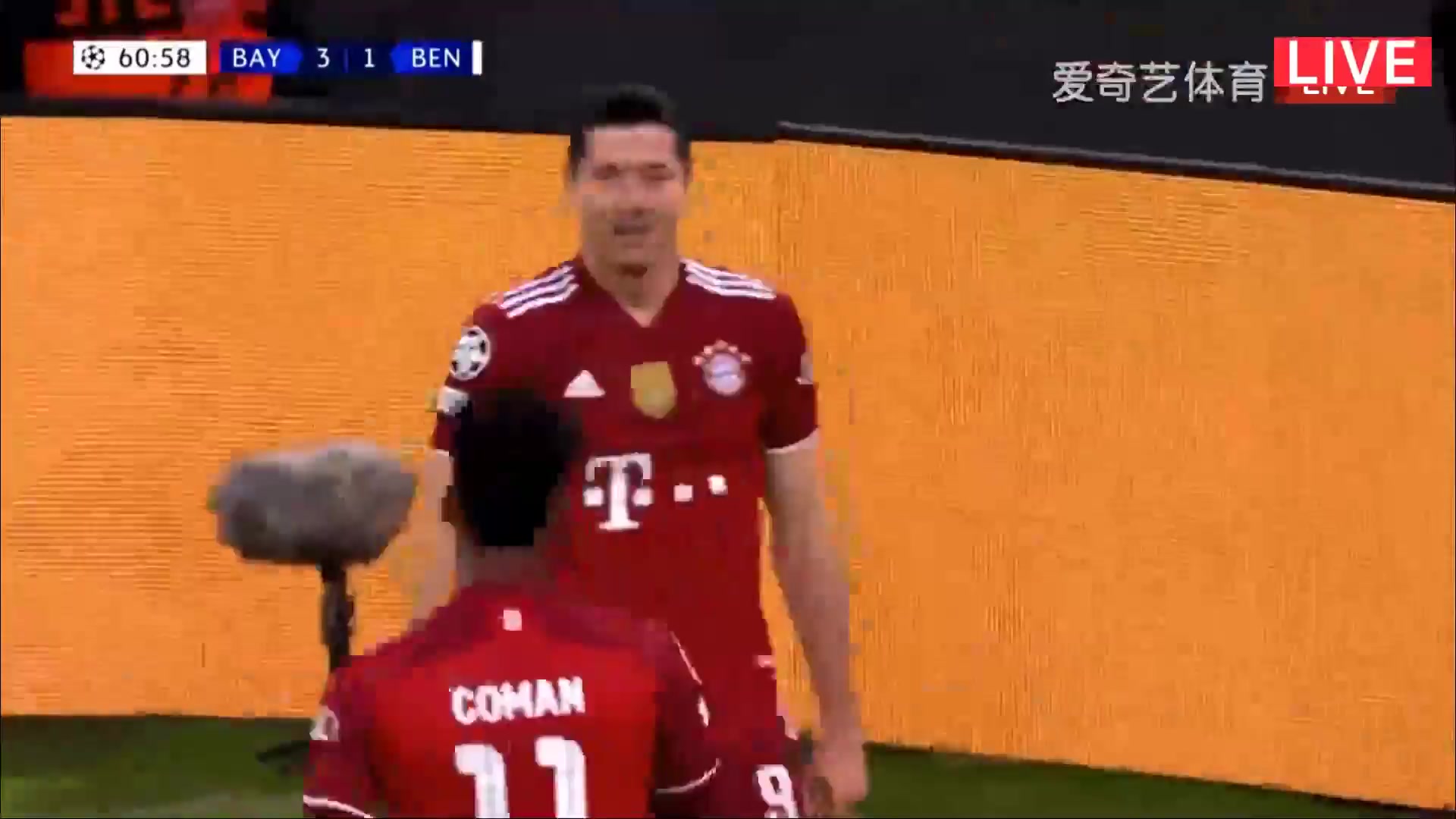 UEFA CL Bayern Munchen Vs Benfica Robert Lewandowski Goal in 61 min, Score 4:1