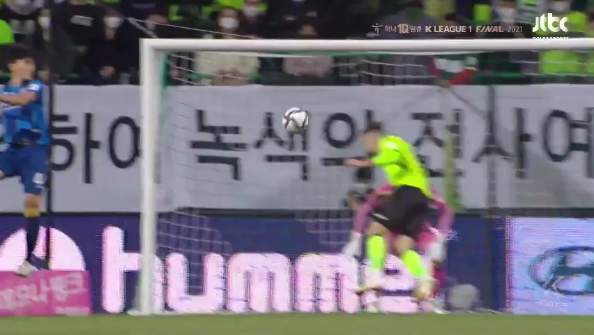 15 Jeonbuk Hyundai Motors Vs Ulsan Hyundai FC 94 skor gol , skor 3:2