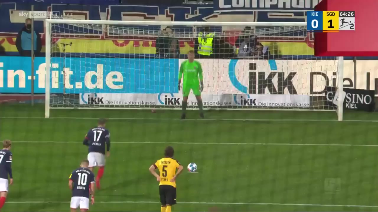 GER D2 Holstein Kiel Vs Dynamo Dresden Benedikt Pichler Goal in 64 min, Score 1:1