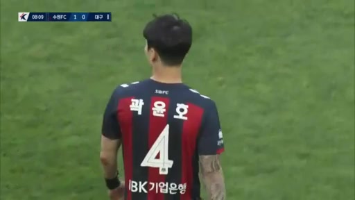 15 Suwon FC Vs Daegu FC 7 skor gol Lars Veldwijk, skor 1:0