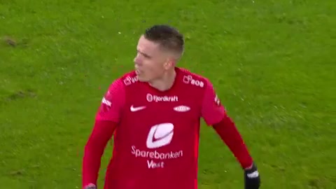 NOR D1 Brann Vs Rosenborg Robert Taylor Goal in 24 min, Score 2:1