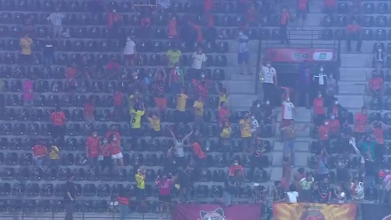 700 Ratchaburi FC Vs Nakhon Ratchasima 63 skor gol Kwame Amponsah Karikari, skor 2:2