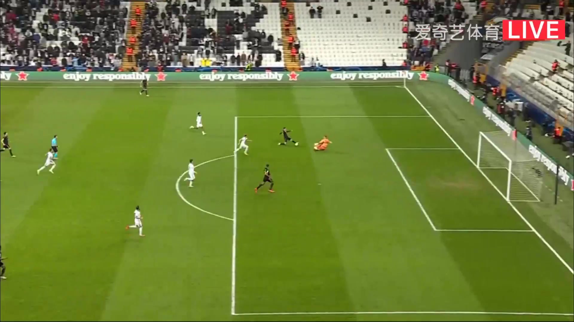 UEFA CL Besiktas JK Vs AFC Ajax Sebastien Haller Goal in 53 min, Score 1:1