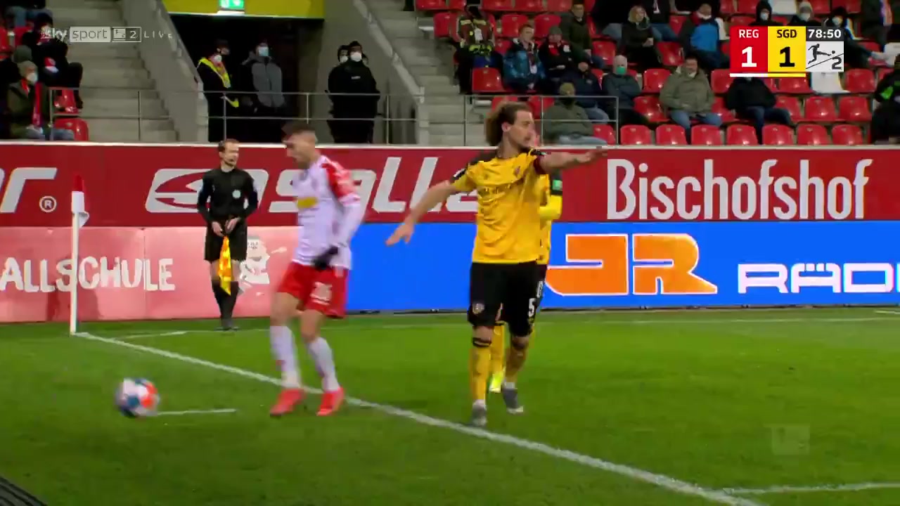 GER D2 Jahn Regensburg Vs Dynamo Dresden Charalampos Makridis Goal in 79 min, Score 2:1