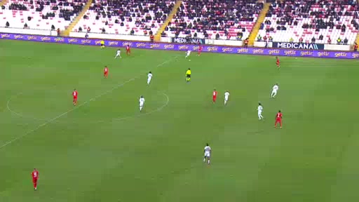 TUR D1 Sivasspor Vs Hatayspor 42 phút Mustafa YatabareVào, ghi bàn 2:0