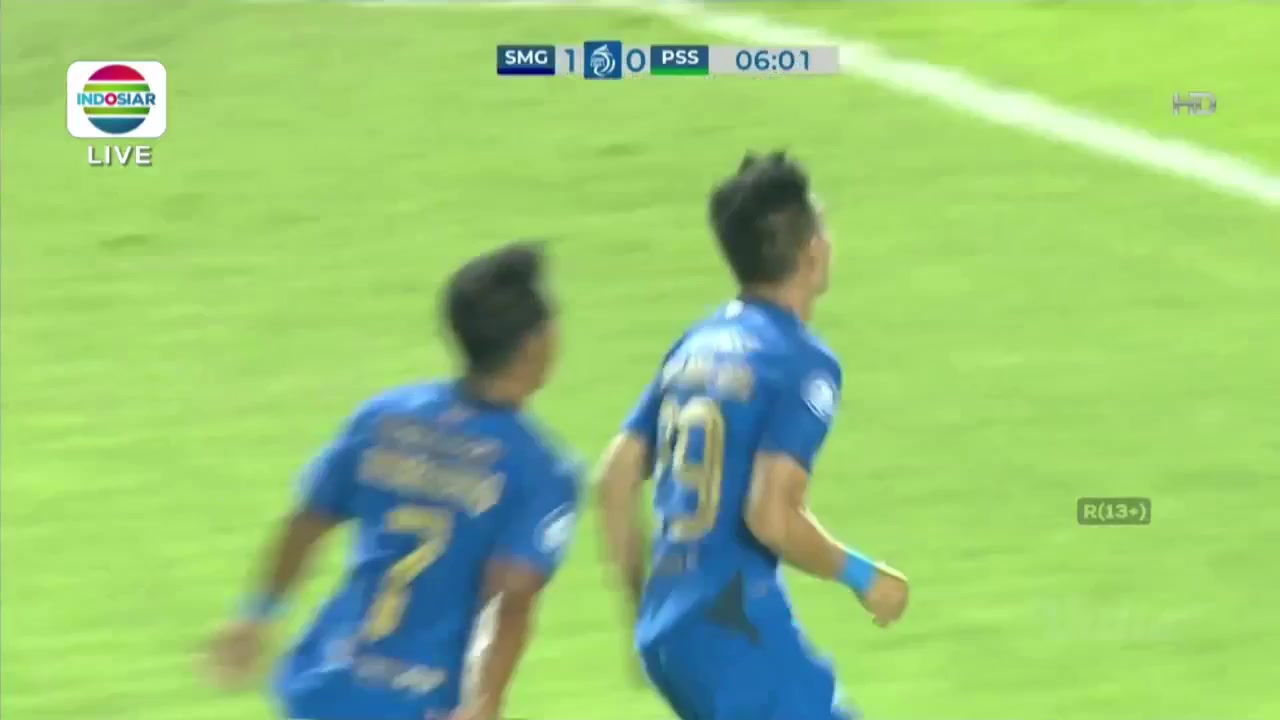 印尼超 三寶瓏(中) Vs 斯樂門 5分大衛.馬拉納進球,比分1:0