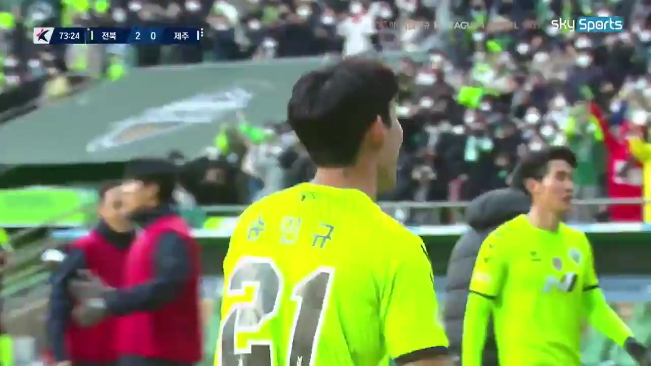 15 Jeonbuk Hyundai Motors Vs Jeju United 73 skor gol Song Min Kyu, skor 2:0