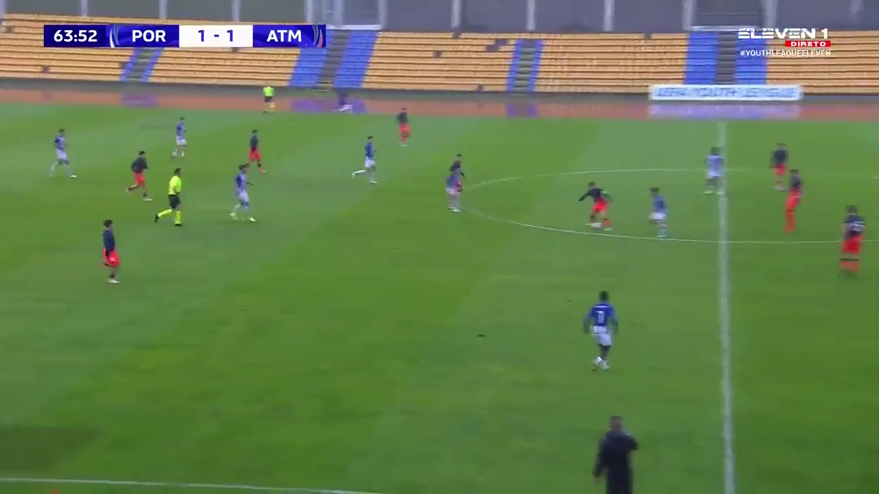 1327 FC Porto U19 Vs Atletico de Madrid U19 64 skor gol Carlos Martin, skor 1:2