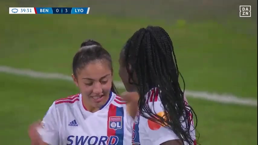 UEFA WUC Benfica (w) Vs Lyon (w) Bathy Goal in 39 min, Score 0:3