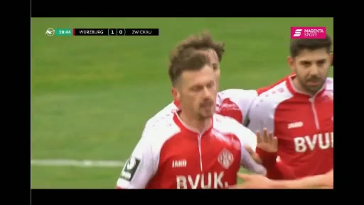 GER D3 Wurzburger Kickers Vs Zwickau Marvin Pourie Goal in 28 min, Score 1:0