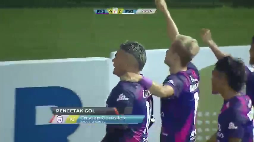 IDN D1 Rans Nusantara FC Vs Persis Solo FC Cristian Gonzales Goal in 58 min, Score 4:2