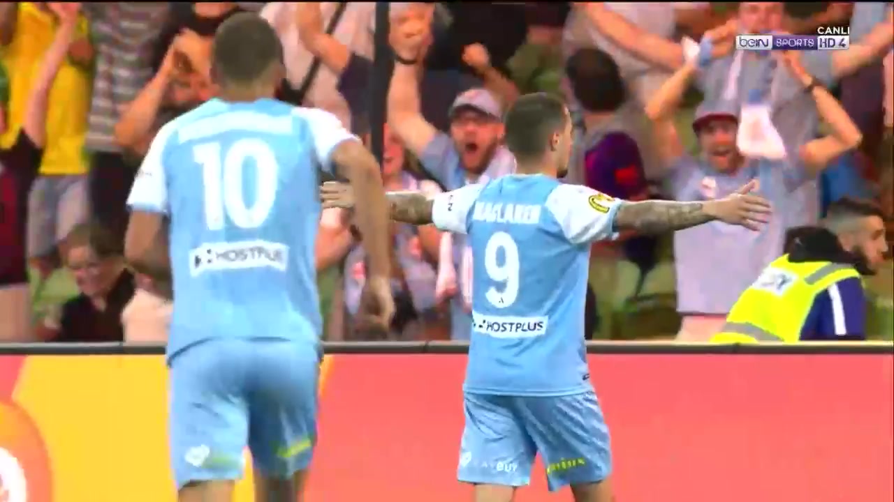 AUS D1 Melbourne City Vs Melbourne Victory Jamie MacLaren Goal in 59 min, Score 1:1