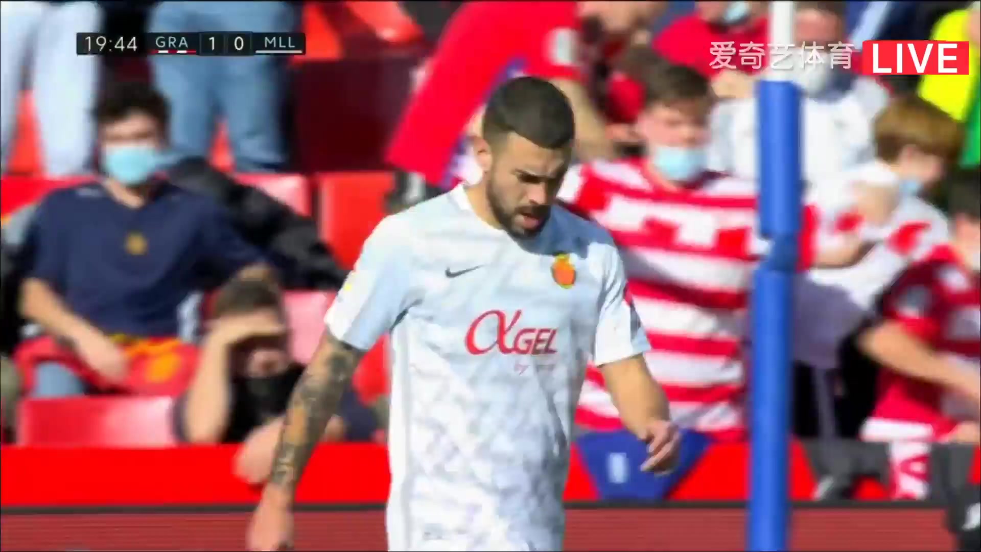 Laliga1 Granada CF Vs Mallorca 19 phút Jorge Molina VidalVào, ghi bàn 1:0