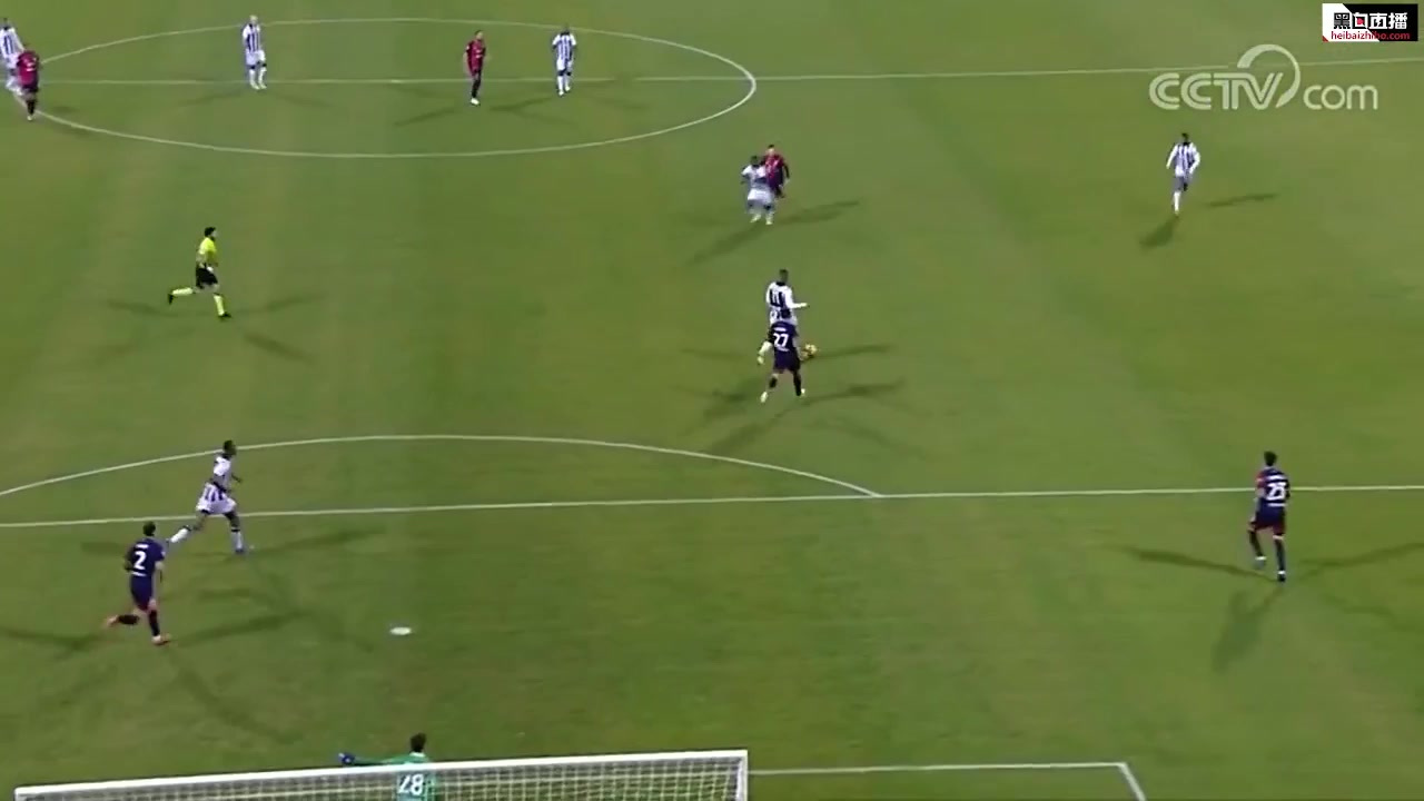 34 Cagliari Vs Udinese 3 skor gol Jean Victor Makengo, skor 0:1