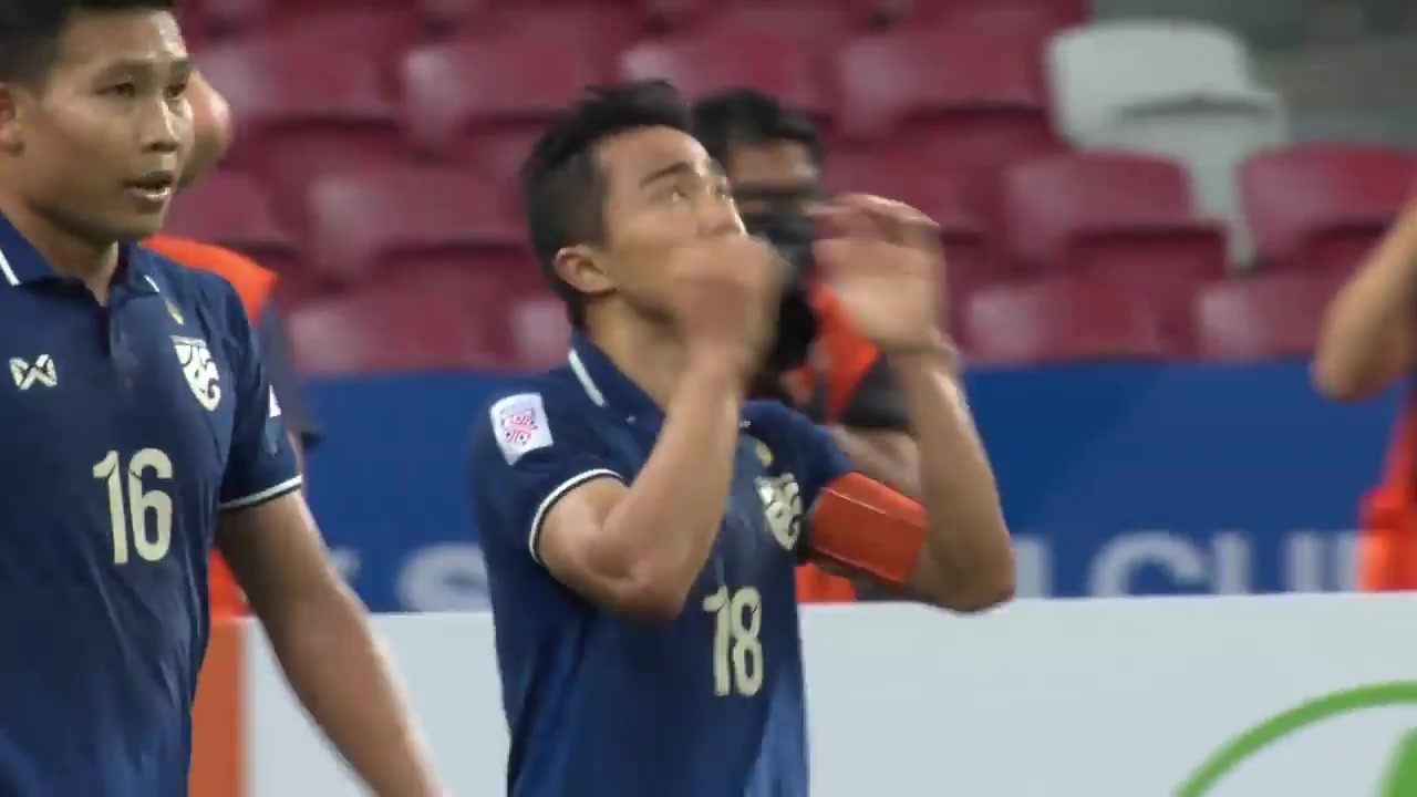 AFF Cup Vietnam Vs Thailand 22 ทำประตู Chanathip Songkrasin ประตู, ทำคะแนน 0:2