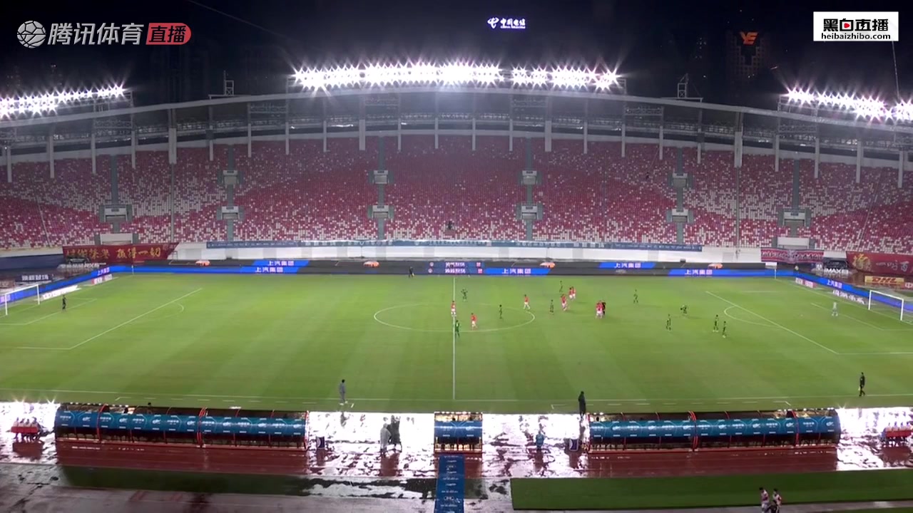 CHA CSL Guangzhou FC Vs Beijing Guoan 38 ทำประตู Deng Hanwen ประตู, ทำคะแนน 1:0