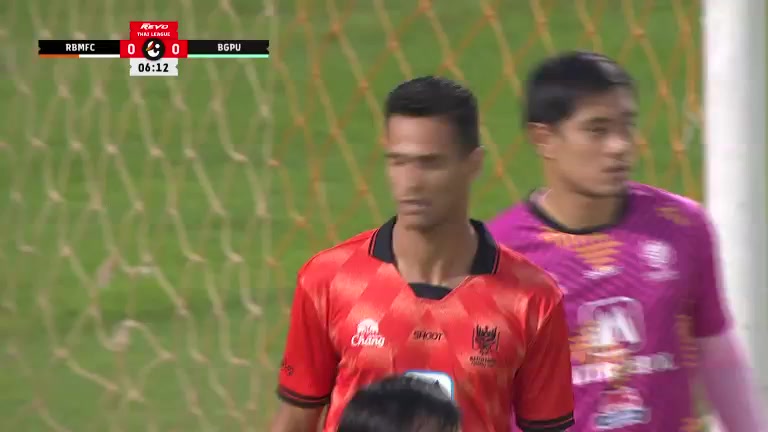 700 Ratchaburi FC Vs BG Pathum United 7 skor gol Diogo Luis Santo, skor 0:1