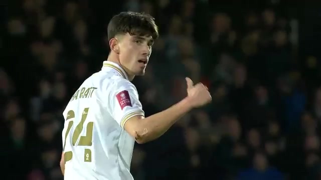 ENG FAC Port Vale Vs Brentford 69 phút Kian HarrattVào, ghi bàn 1:2