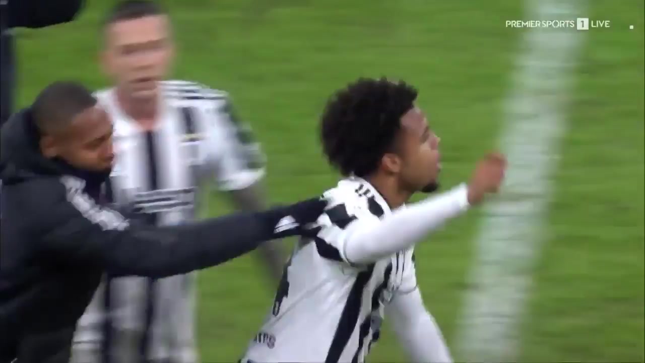 ITA SC Inter Milan Vs Juventus 24 phút Weston MckennieVào, ghi bàn 0:1