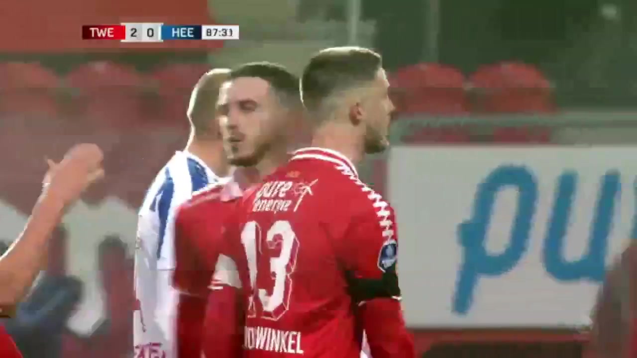 HOL D1 FC Twente Enschede Vs SC Heerenveen Ricky van Wolfswinkel Goal in 87 min, Score 2:0