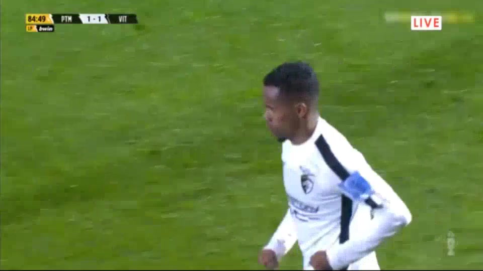 POR D1 Portimonense Vs Vitoria Guimaraes  Goal in 84 min, Score 1:1