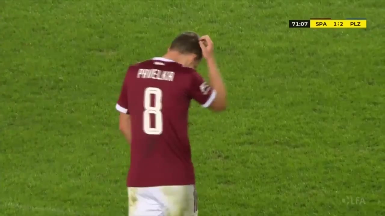 CZE D1 Sparta Praha Vs FC Viktoria Plzen 71 phút David PavelkaVào, ghi bàn 1:2