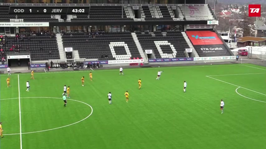 INT CF Odd Grenland Vs Jerv 43 phút Tobias LauritsenVào, ghi bàn 2:0