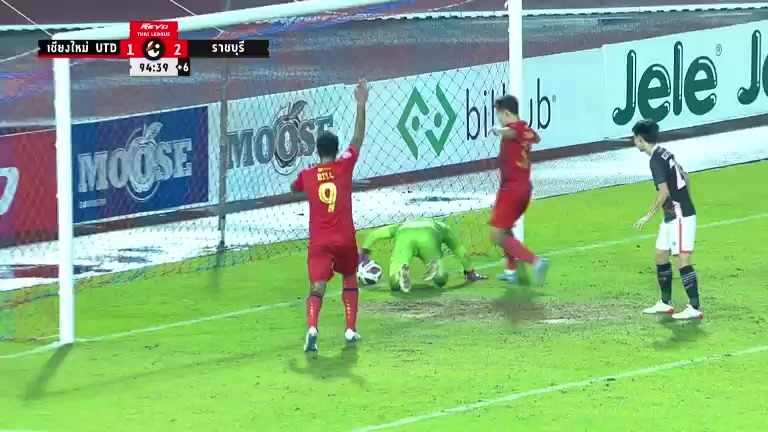 700 JL Chiangmai United FC Vs Ratchaburi FC 94 skor gol , skor 2:2