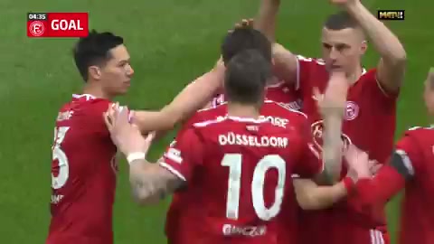 GER D2 Fortuna Dusseldorf Vs Erzgebirge Aue Rouwen Hennings Goal in 4 min, Score 1:0