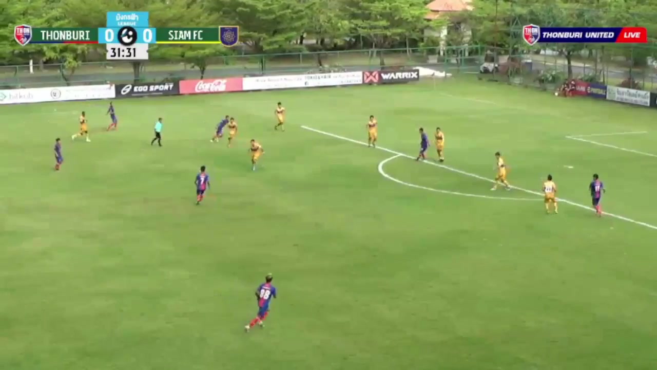 1500 Thonburi United FC Vs Siam FC 32 skor gol , skor 1:0