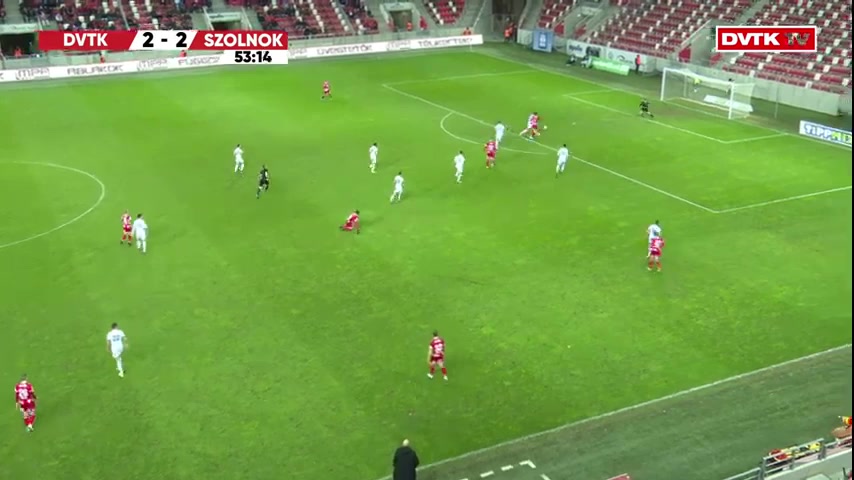 HUN D2E Diosgyor VTK Vs Szolnoki MAV FC 55 phút Vào, ghi bàn 3:2