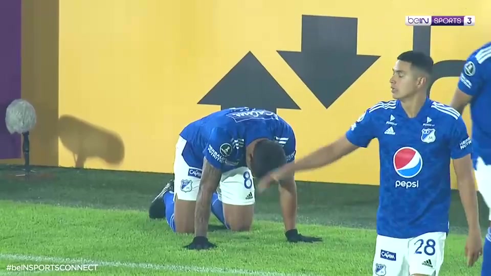 CON CLA Millonarios Vs Fluminense RJ 6 phút Eduardo SosaVào, ghi bàn 1:0