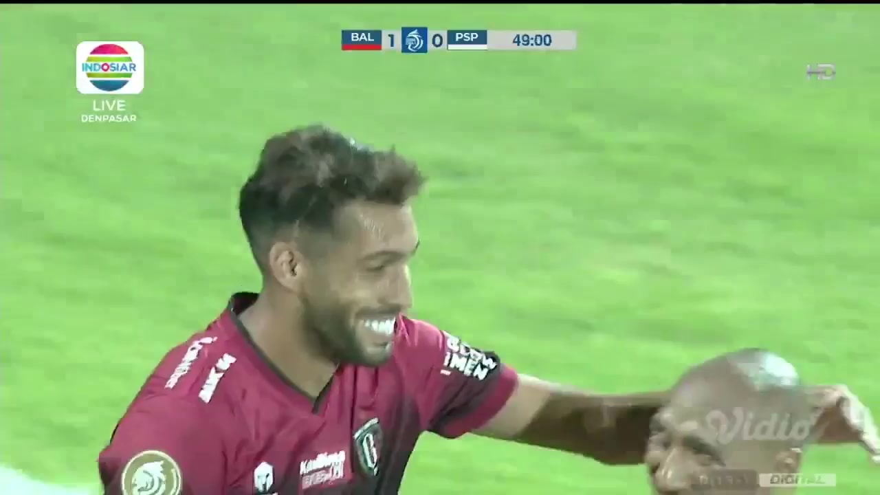 IDN ISL Bali United Vs Persipura Jayapura 48 phút Willian Silva Costa PachecoVào, ghi bàn 2:0