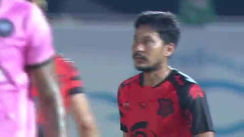 700 Prachuap Khiri Khan Vs JL Chiangmai United FC 41 skor gol Seeket Madputeh, skor 1:1