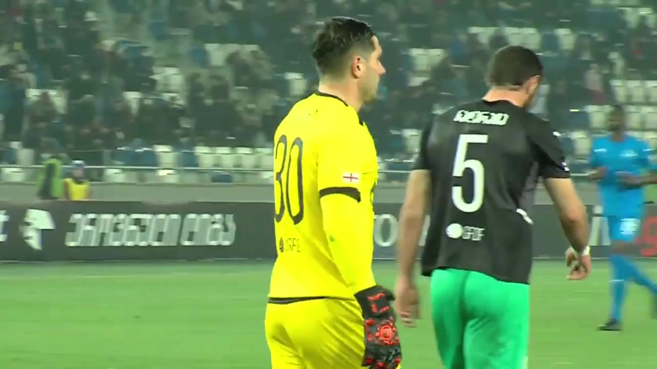 563 Dinamo Tbilisi Vs Torpedo Kutaisi 30 skor gol Stanislav Bilenkyi, skor 2:0