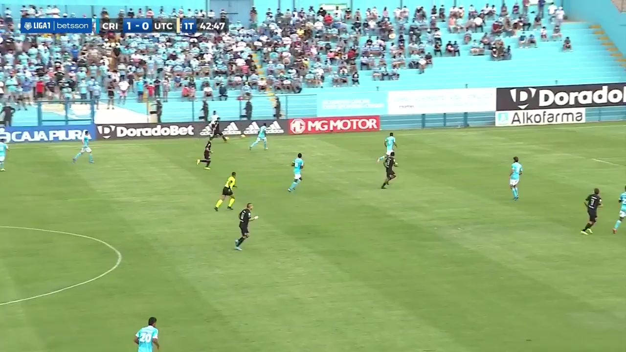 PER D1 Sporting Cristal Vs UTC Cajamarca 43 phút Vào, ghi bàn 2:0