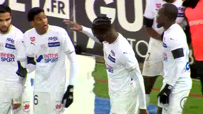 FRA D2 Amiens Vs Nimes Tolu Arokodare Goal in 84 min, Score 3:0