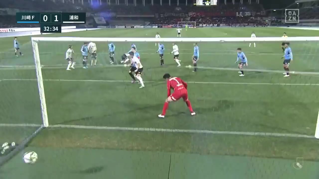 JPN D1 Kawasaki Frontale Vs Urawa Red Diamonds Takuya Iwanami Goal in 32 min, Score 0:1