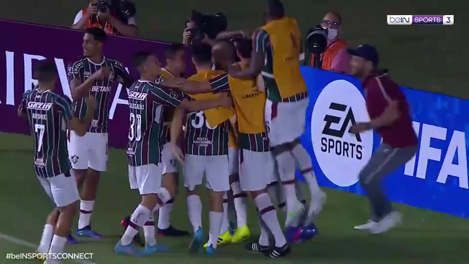 CON CLA Fluminense RJ Vs Millonarios 73 phút Jhon AriasVào, ghi bàn 2:0