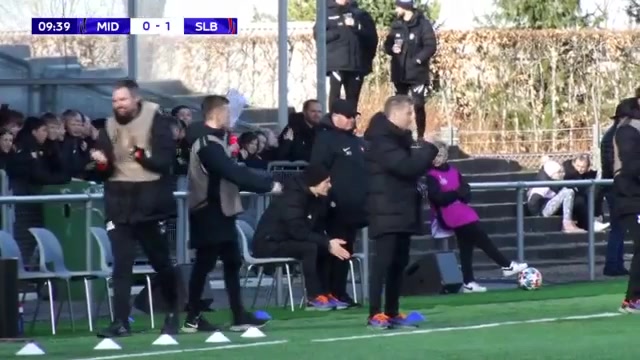 1327 Midtjylland U19 Vs Benfica U19 9 skor gol Aral Simsir, skor 1:1