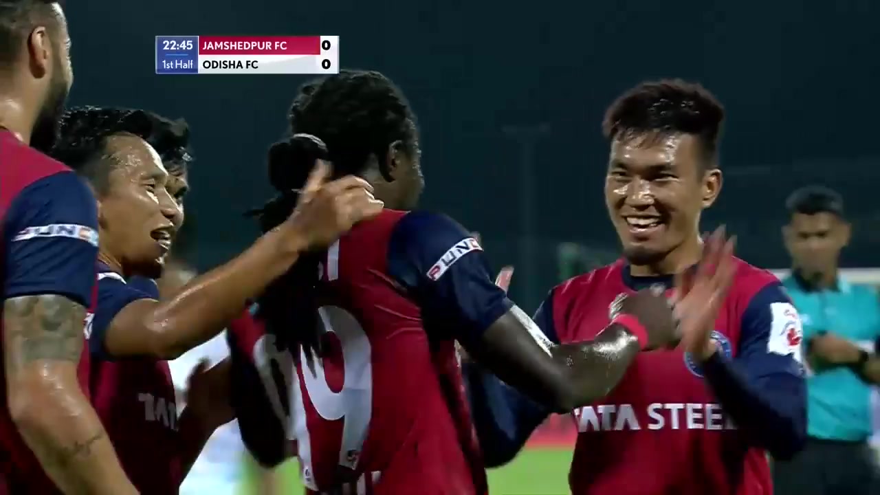 ISL Jamshedpur FC Vs Odisha FC 23 phút Daniel Chima ChukwuVào, ghi bàn 1:0