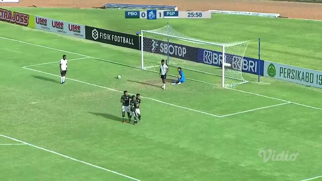 IDN ISL Persikabo 1973 Vs Persipura Jayapura 25 phút Munadi MunadiVào, ghi bàn 1:1