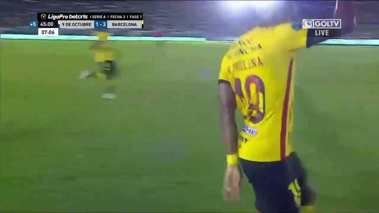 ECU D1 9 de Octubre Vs Barcelona SC(ECU) Danny Luna Goal in 45+ min, Score 1:3