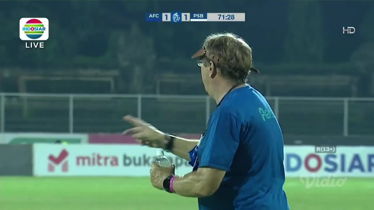 IDN ISL Arema Malang Vs Persib Bandung 72 phút Bruno Cunha CantanhedeVào, ghi bàn 1:1